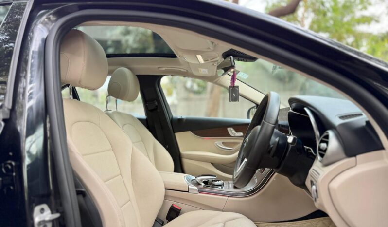 MERCEDES-BENZ C200 full
