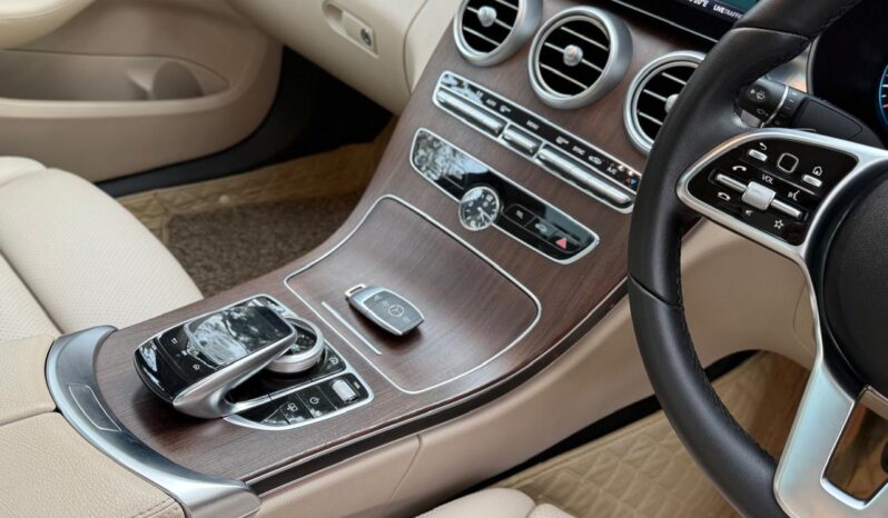 MERCEDES-BENZ C200 full