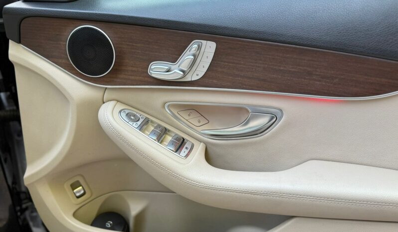 MERCEDES-BENZ C200 full