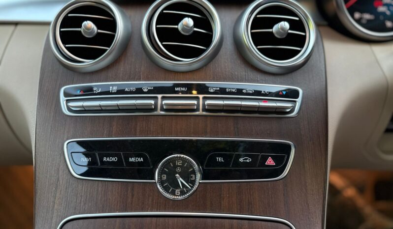 MERCEDES-BENZ C200 full