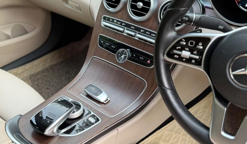 MERCEDES-BENZ C200 full
