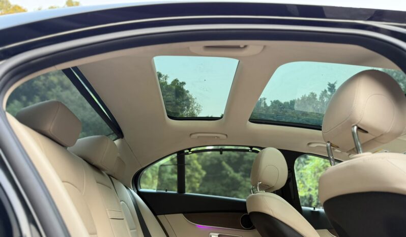 MERCEDES-BENZ C200 full