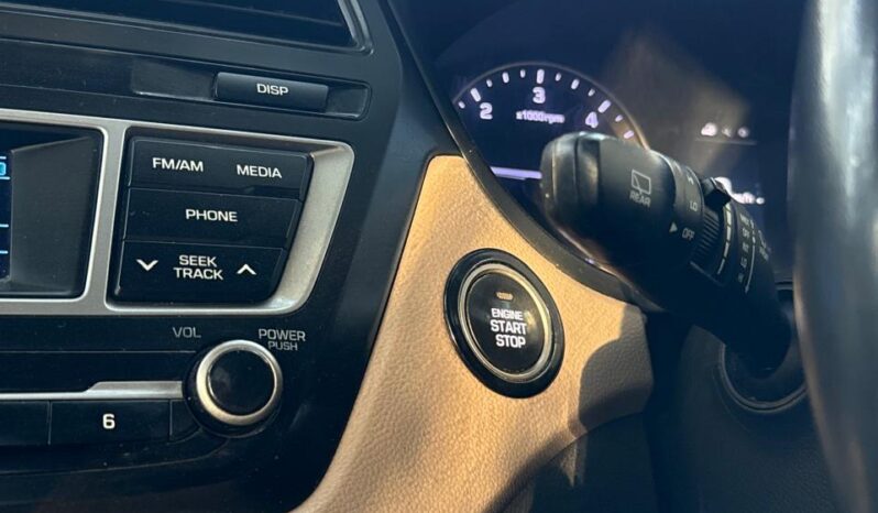 HYUNDAI i20 ASTA CRDI full