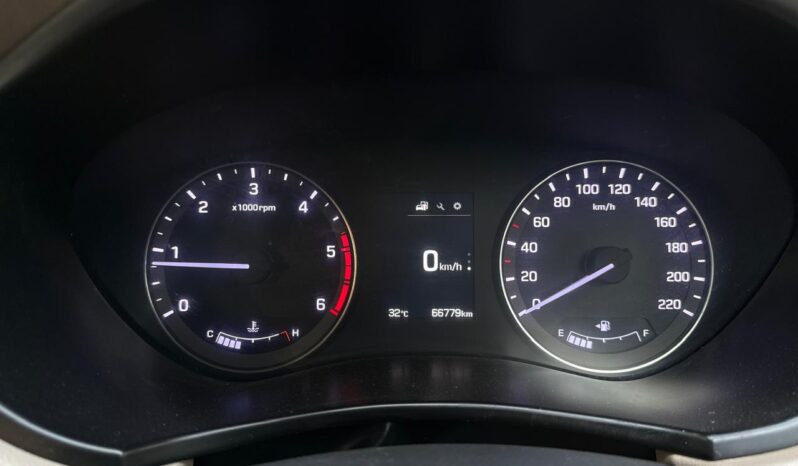 HYUNDAI i20 ASTA CRDI full