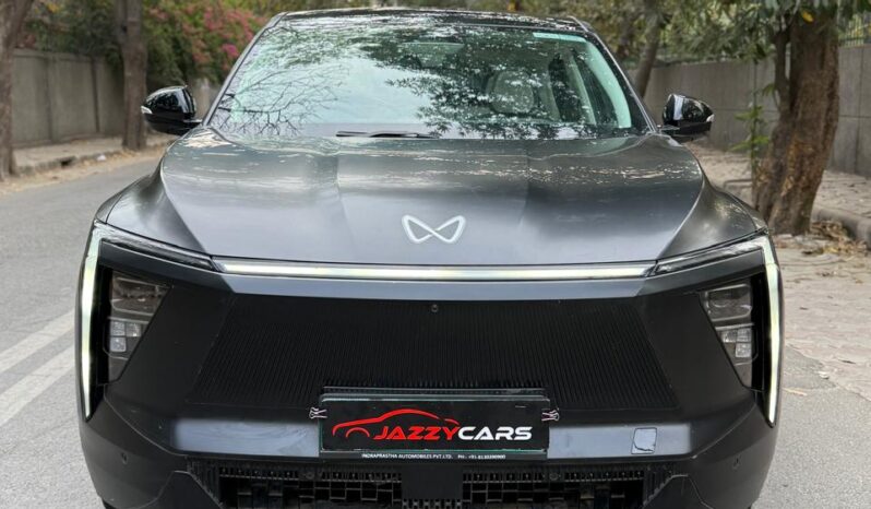 MAHINDRA XEV 9 THREE PACK full