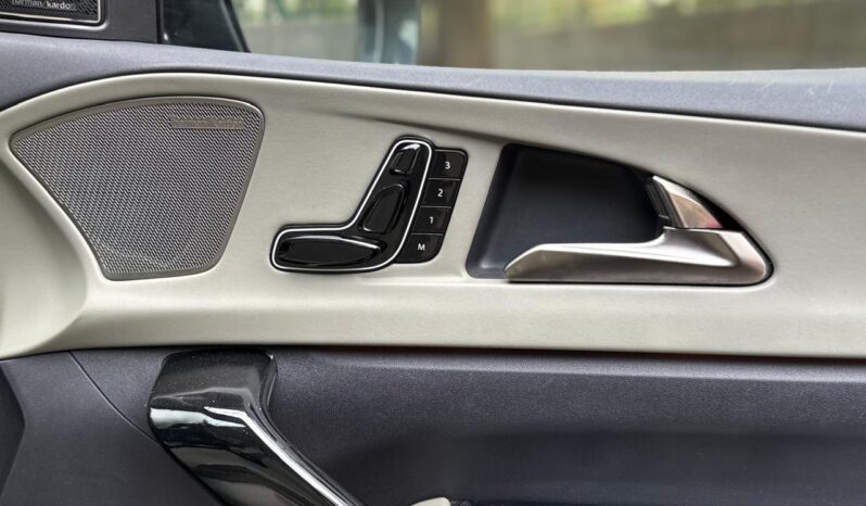 MAHINDRA XEV 9 THREE PACK full