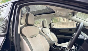 MAHINDRA XEV 9 THREE PACK full