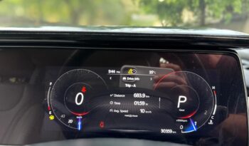 MAHINDRA XUV 700 AX3 CONVERTED TO AX7L full