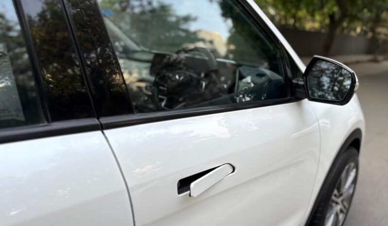 MAHINDRA XUV 700 AX3 CONVERTED TO AX7L full