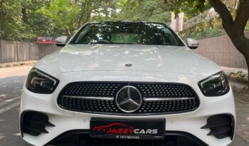 MERCEDES BENZ E200 EXCLUSIVE full