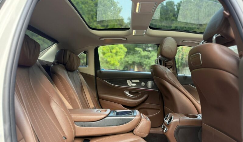 MERCEDES BENZ E250D full