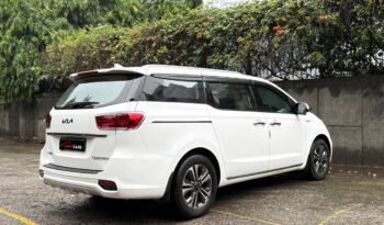 KIA CARNIVAL LIMOUSINE PLUS 2.8 full