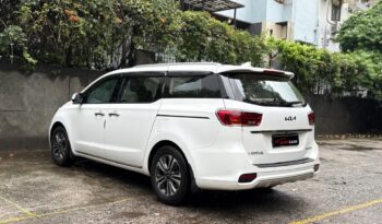 KIA CARNIVAL LIMOUSINE PLUS 2.8 full