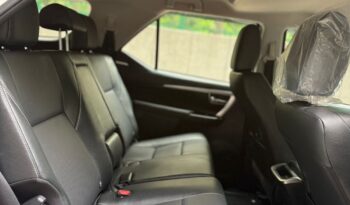 TOYOTA FORTUNER 4X4 SIGMA full