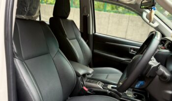TOYOTA FORTUNER 4X4 SIGMA full