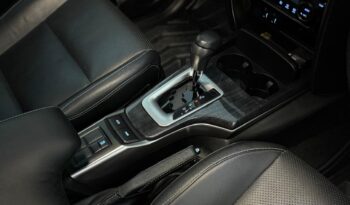 TOYOTA FORTUNER 4X2 full