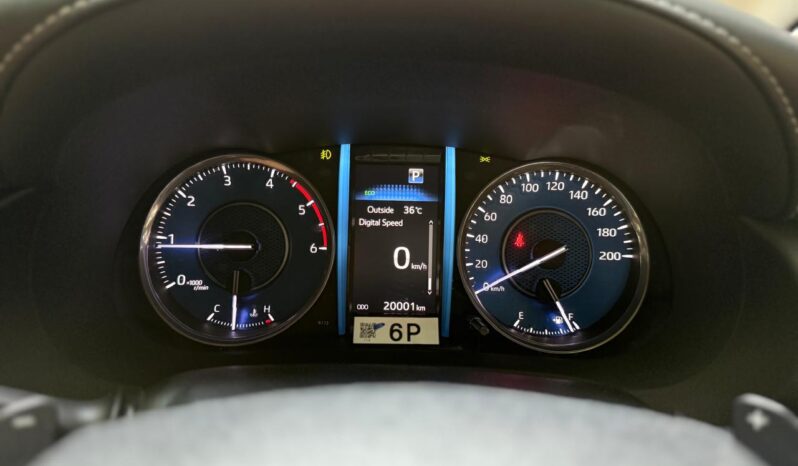TOYOTA FORTUNER 4X2 full