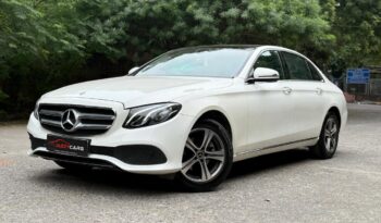 MERCEDES-BENZ E220D EXPRESSION full