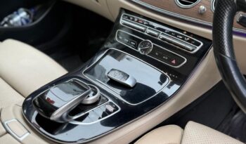 MERCEDES-BENZ E220D EXPRESSION full