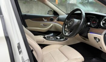 MERCEDES-BENZ E220D EXPRESSION full